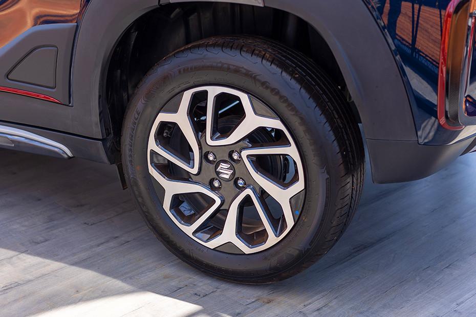 Maruti FRONX Wheel