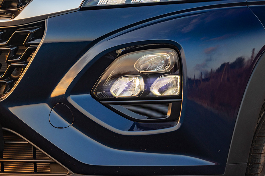 Maruti FRONX Headlight