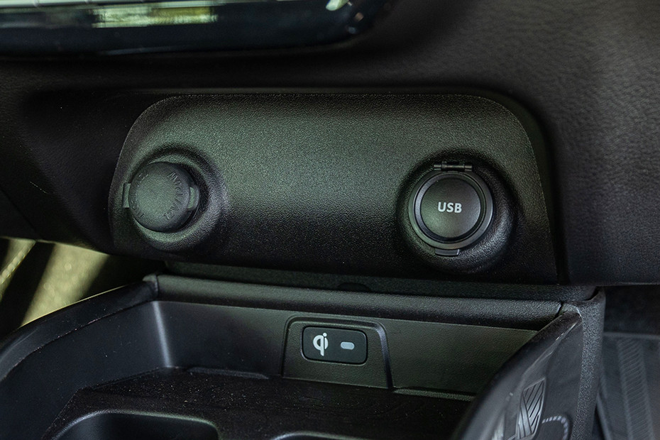 Maruti FRONX 12V Socket (Front)