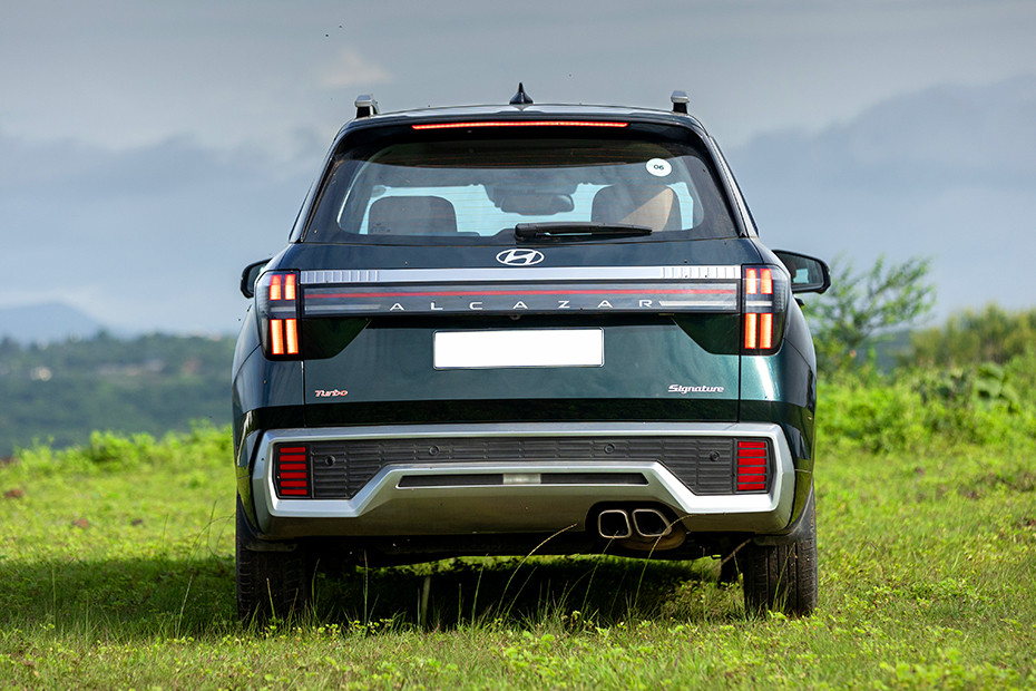 Hyundai Alcazar Rear View