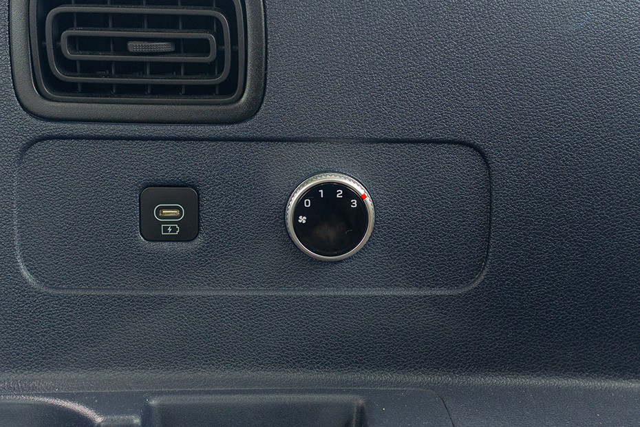 Hyundai Alcazar Third Row AC Vents