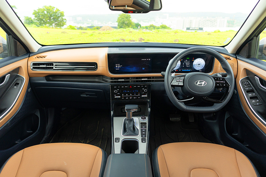 Hyundai Alcazar Dashboard