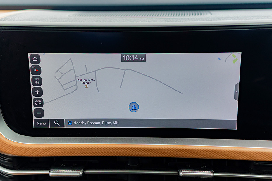 Hyundai Alcazar Navigation or Infotainment Mid Closeup