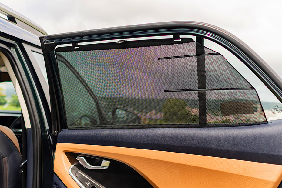 Hyundai Alcazar Rear Side Window Sunblind