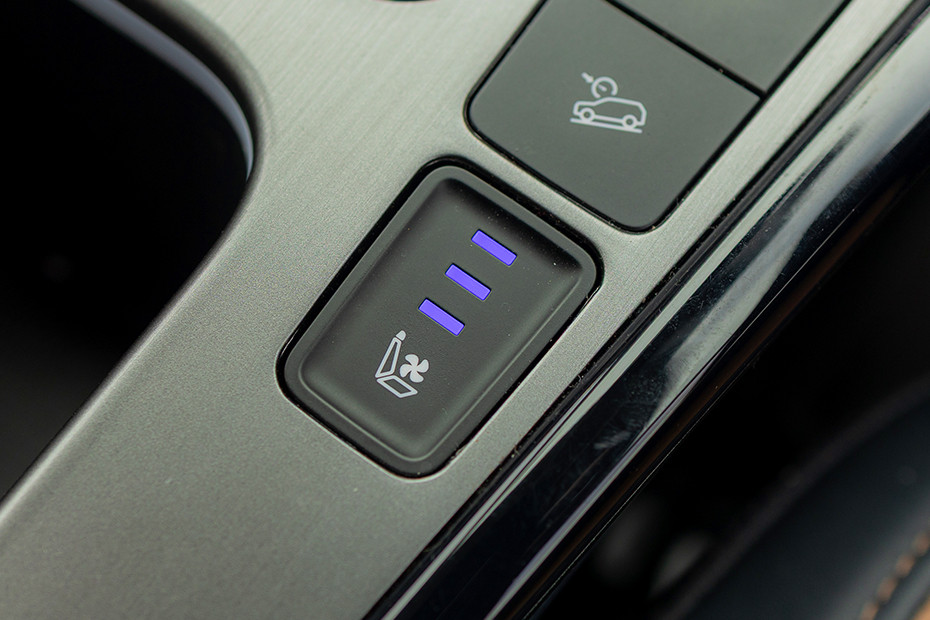 Hyundai Alcazar Ventilated Seat Button