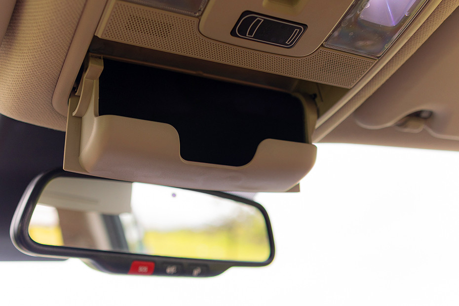 Hyundai Alcazar Sunglass Holder