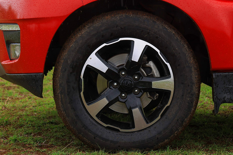 Mahindra Scorpio Wheel