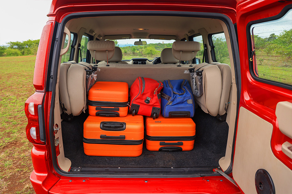 Mahindra Scorpio Boot Space (With Luggage)