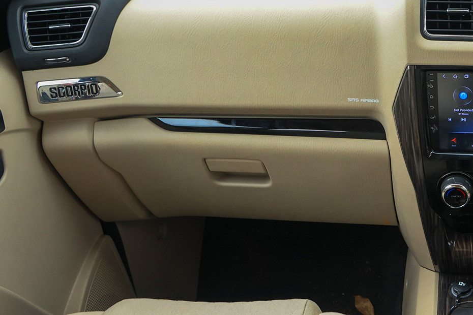 Mahindra Scorpio Glovebox (Closed)