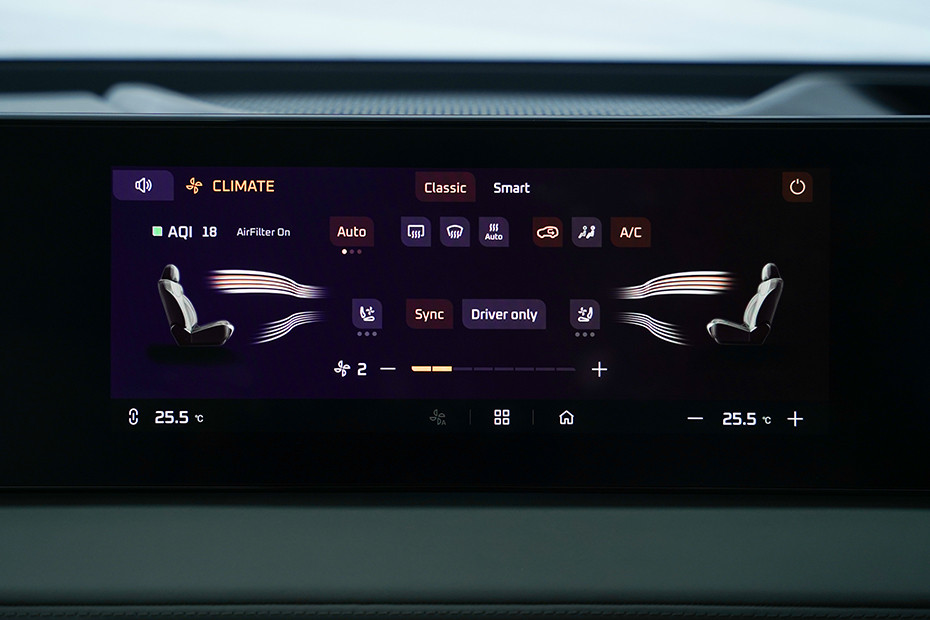 Mahindra XEV 9e AC Controls