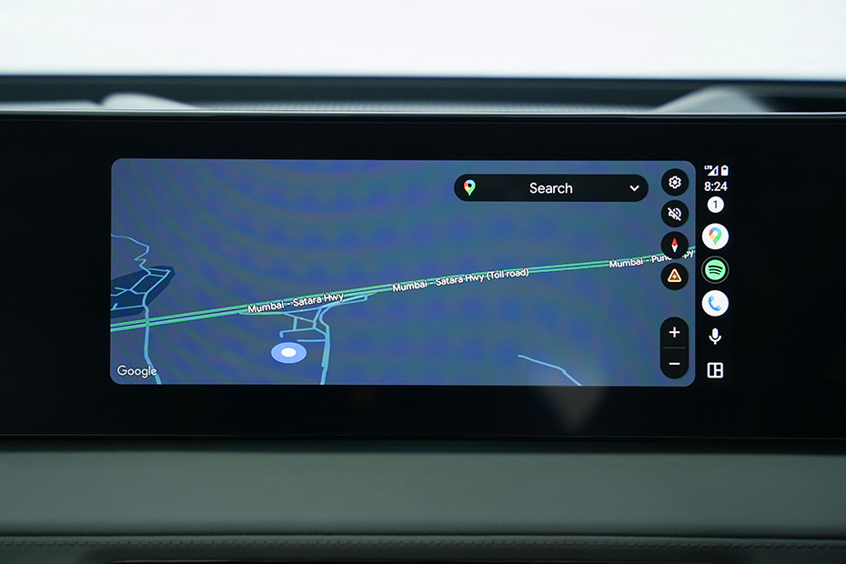 Mahindra XEV 9e Navigation or Infotainment Mid Closeup