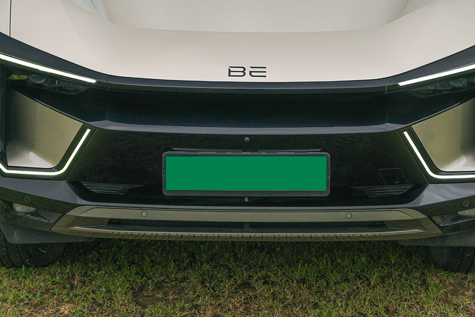 Mahindra BE 6 Daytime Running Lamps (DRL)