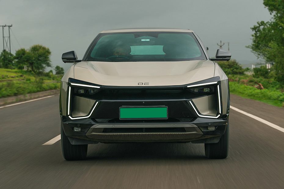 Mahindra BE 6 Driving: Front View