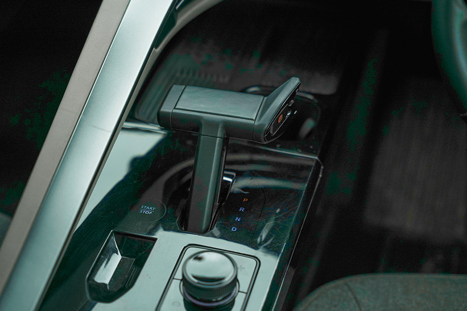 Mahindra BE 6 Handbrake