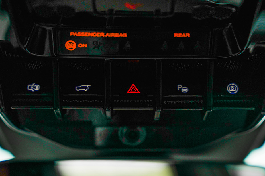 Mahindra BE 6 Hazard Light Switch