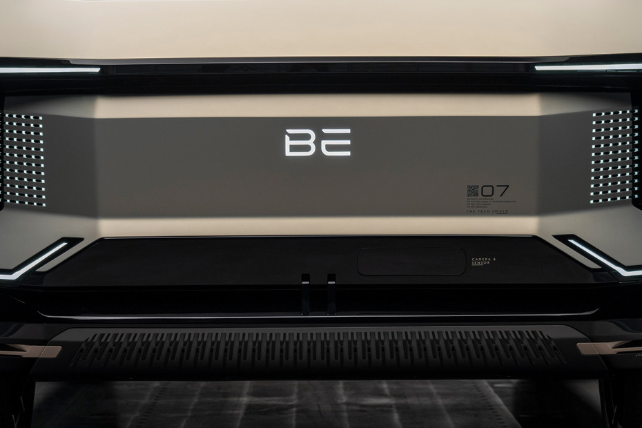 Mahindra BE 07 Grille