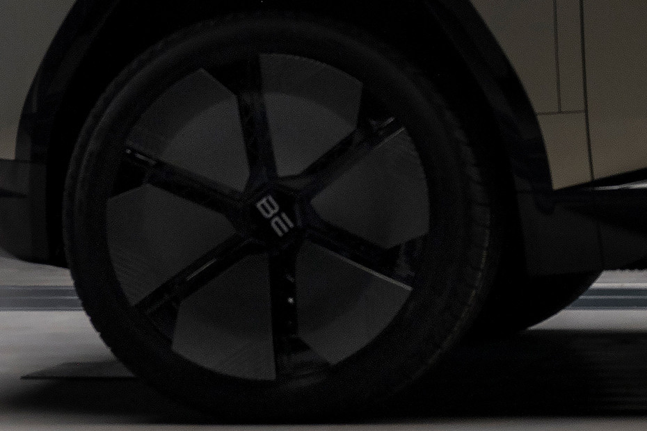 Mahindra BE 07 Wheel