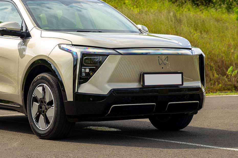 Mahindra XEV 9S Front Bumper