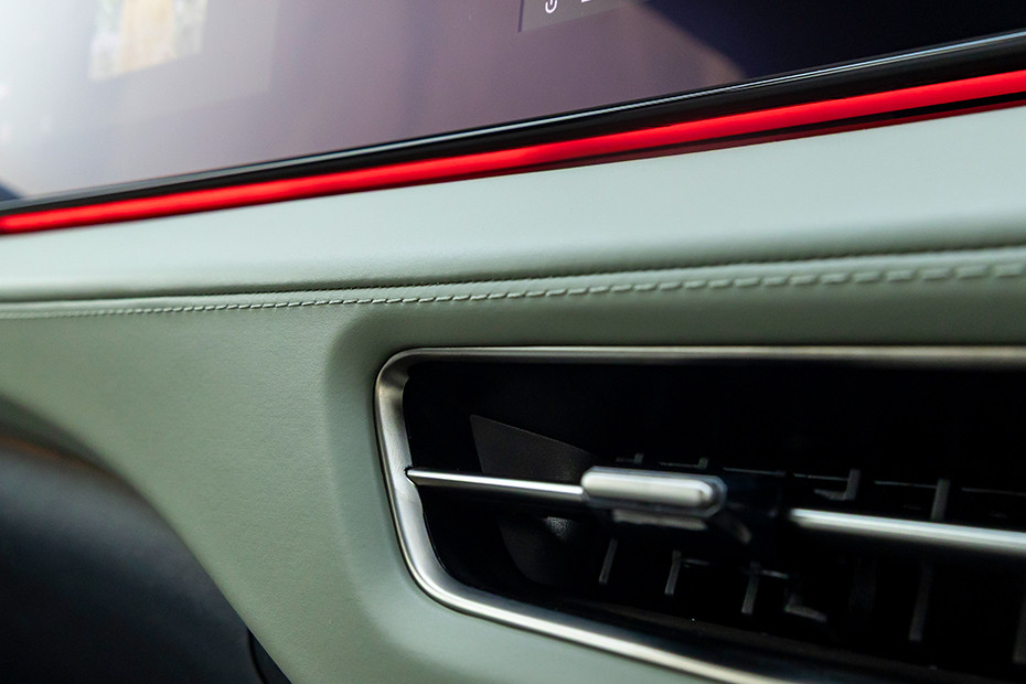 Mahindra XEV 9S Ambient Light Strip