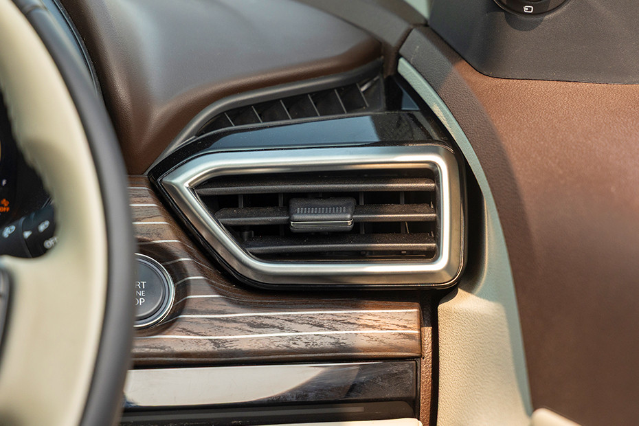 Tata Harrier Driver's Side AC Vent