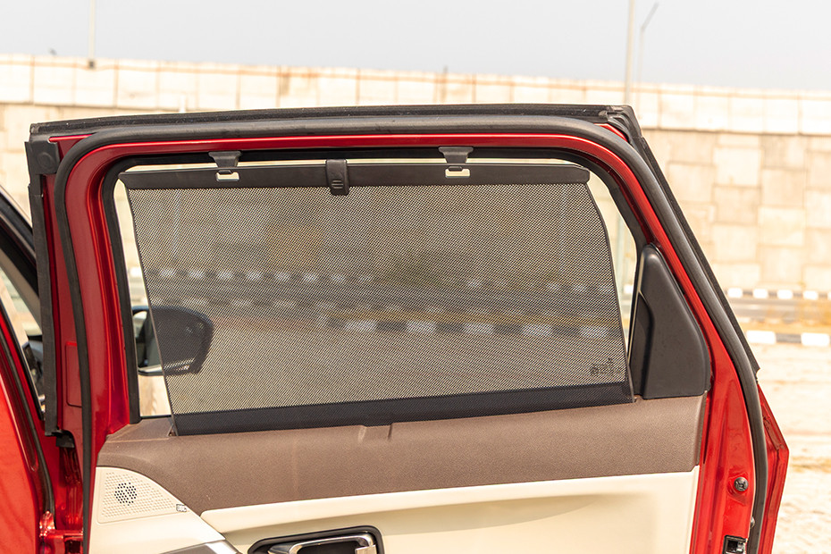 Tata Harrier Rear Side Window Sunblind