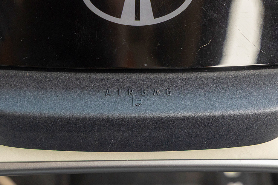 Tata Harrier Driver Airbag
