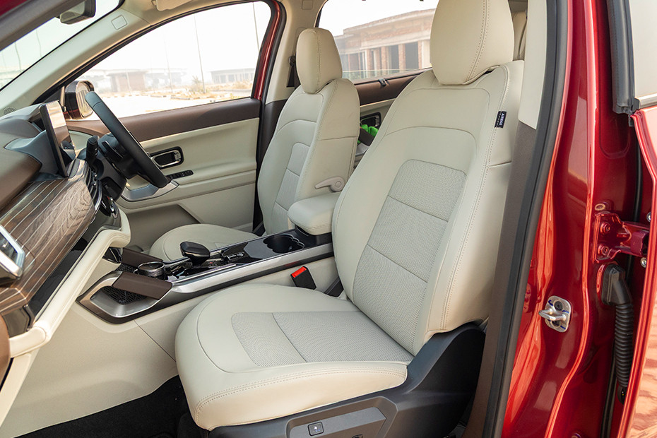 Tata Harrier Front Seats (Passenger View)