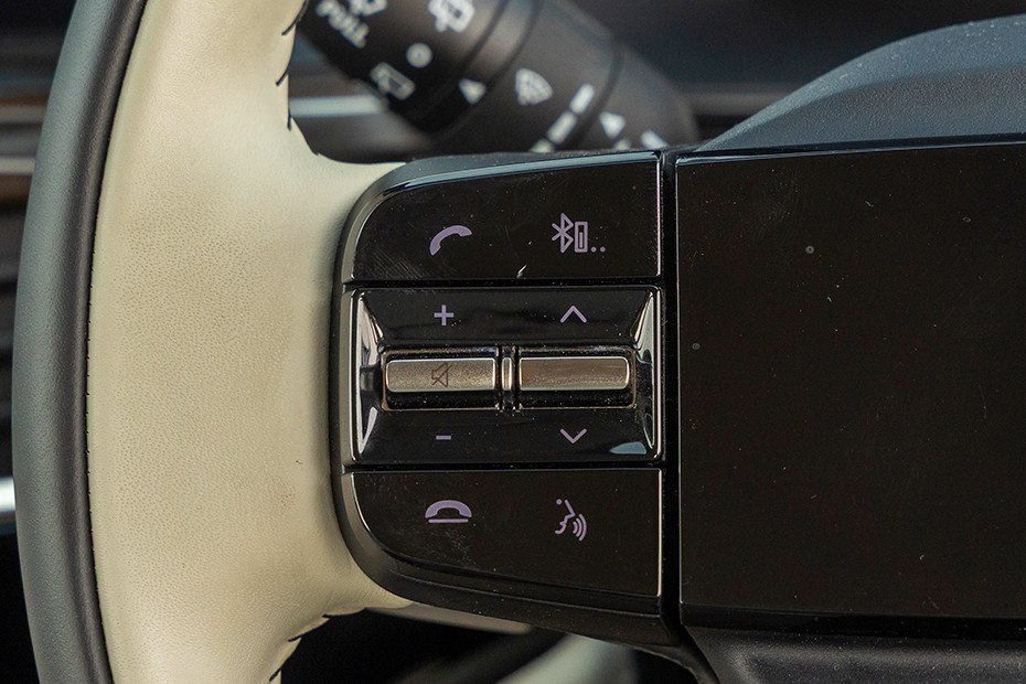 Tata Harrier Steering Wheel Buttons (Left)