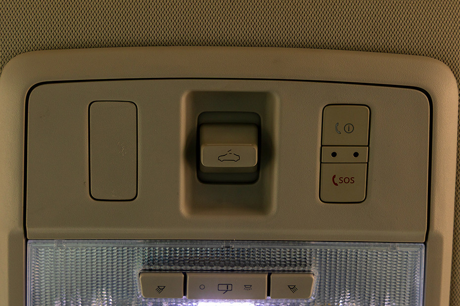 Tata Harrier Sunroof Control