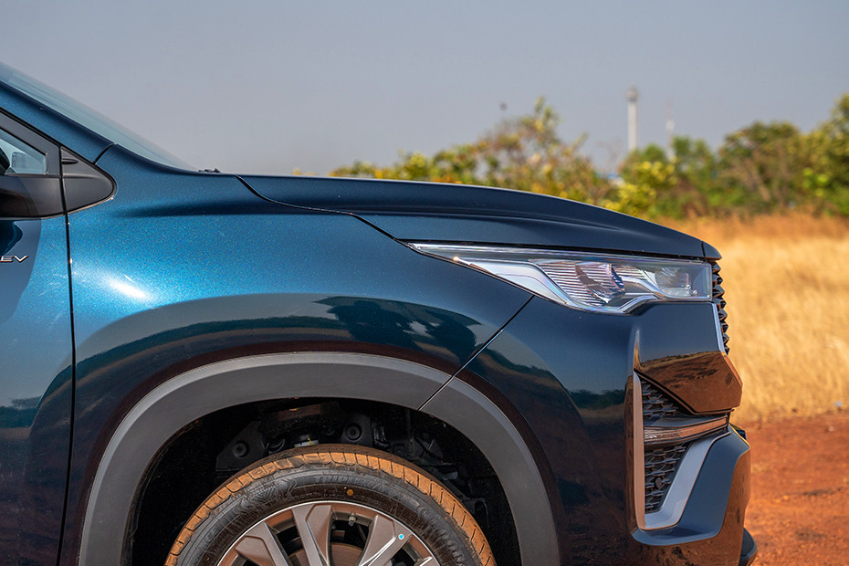 Toyota Innova Hycross Front Fender