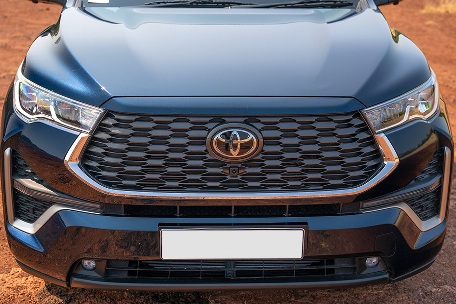 Toyota Innova Hycross Daytime Running Lamps (DRL)