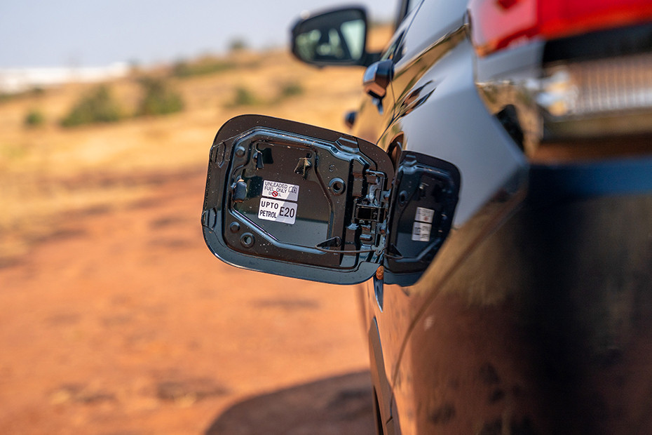 Toyota Innova Hycross Recommended Fuel Information