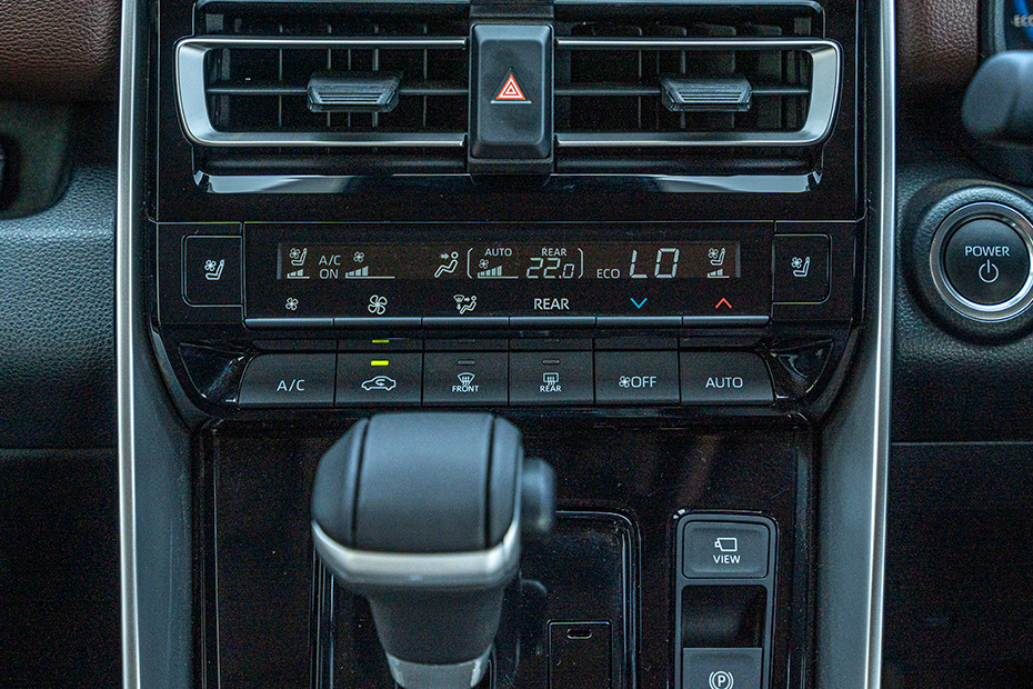 Toyota Innova Hycross Switches In Centre Console
