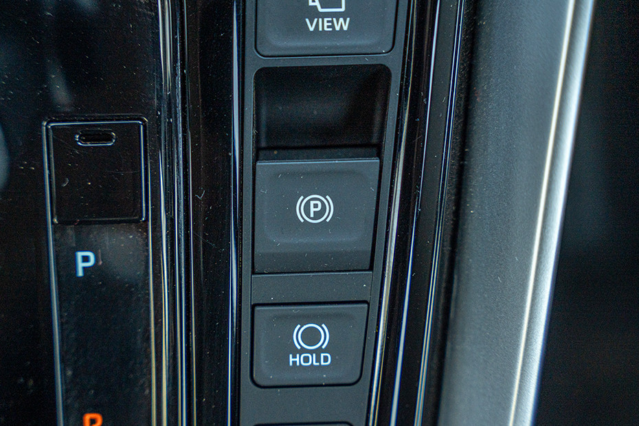 Toyota Innova Hycross Electronic Parking Brake