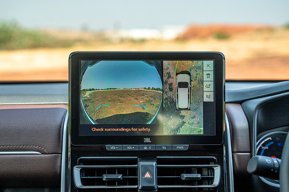 Toyota Innova Hycross 360 Degree Camera View