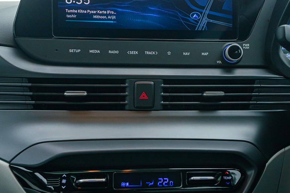 Hyundai i20 Central AC Vent