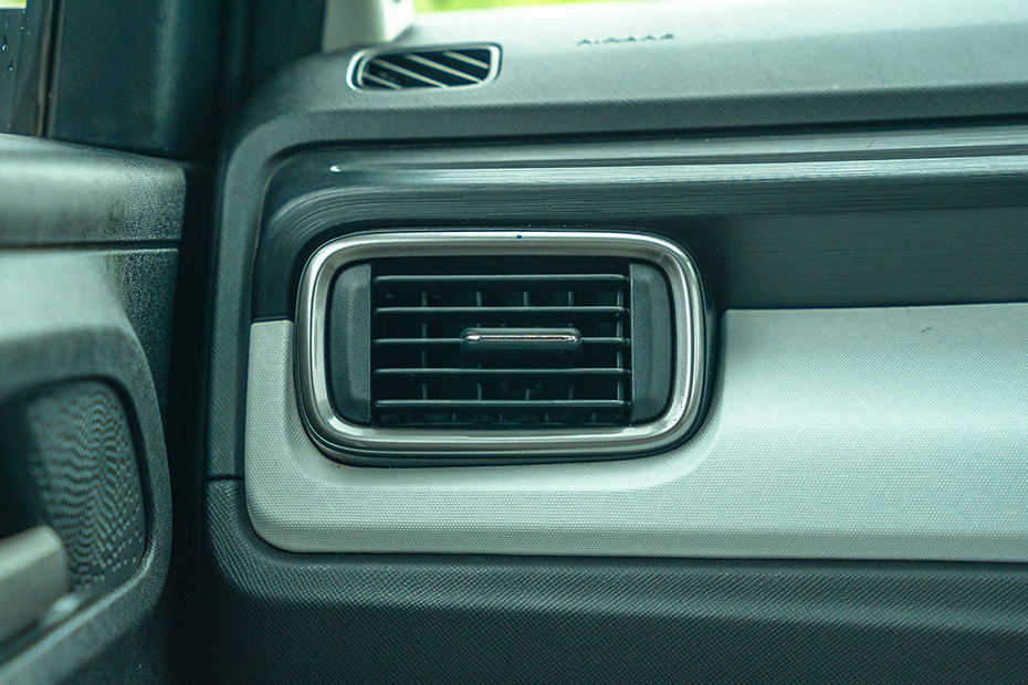 Tata Punch EV Passenger's Side AC Vent