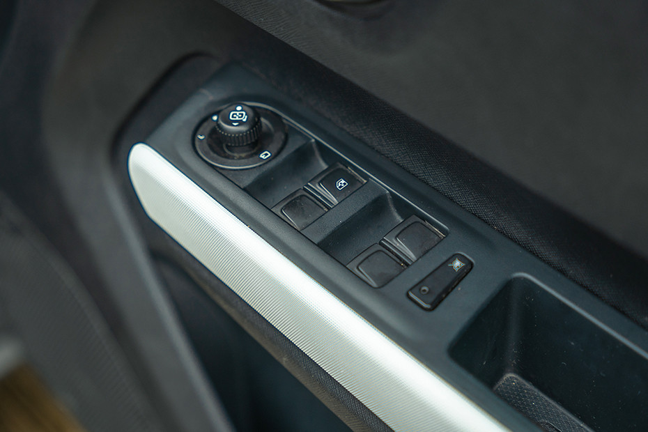 Tata Punch EV Door Controls