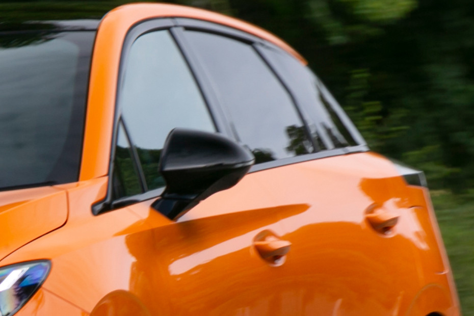 MG MG 4 EV EXTERIOR Details