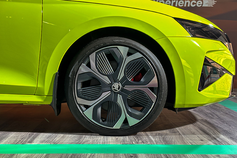 Skoda Skoda Octavia RS EXTERIOR Details