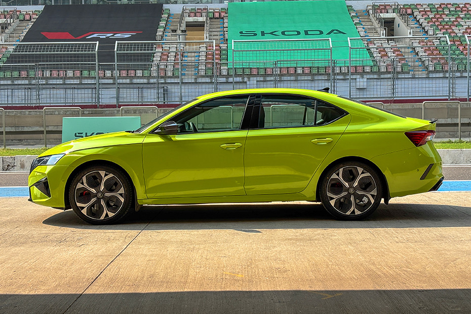 Skoda Skoda Octavia RS EXTERIOR Looks