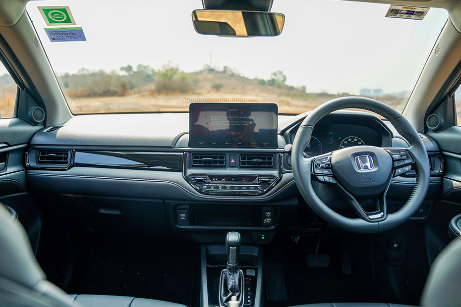Honda Elevate Dashboard