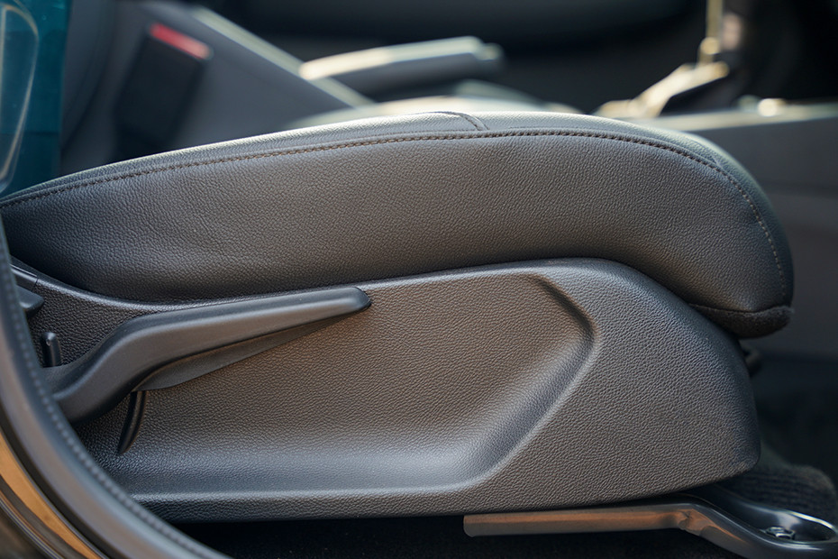 Honda Elevate Seat Adjustment