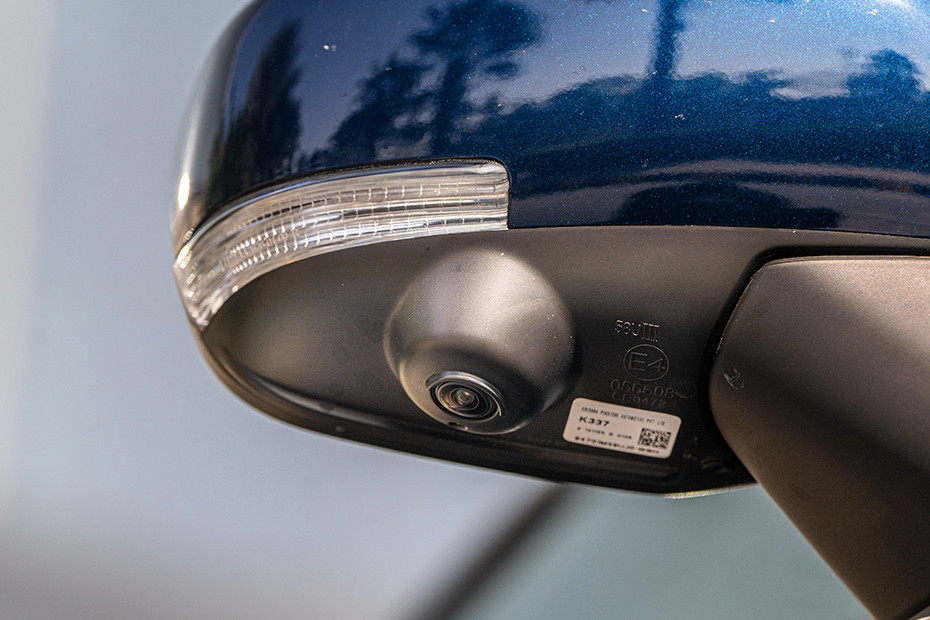 Maruti e Vitara 360 Degree Camera (Right)