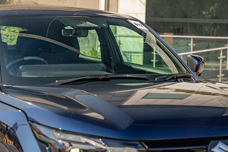 Maruti e Vitara Front Windshield and Wiper