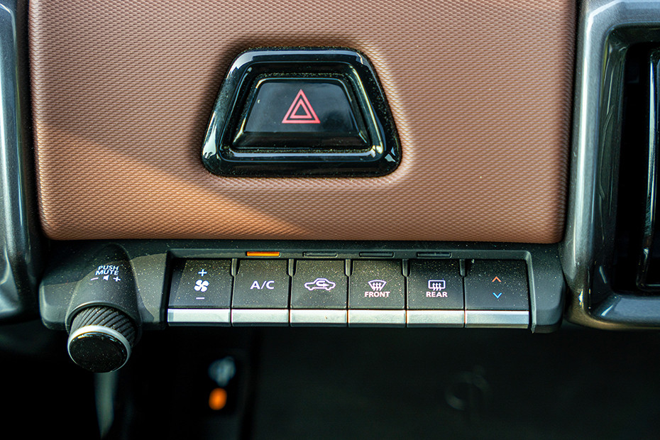 Maruti e Vitara Switches In Centre Console