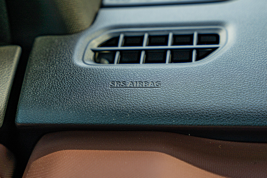 Maruti e Vitara Passenger Airbag