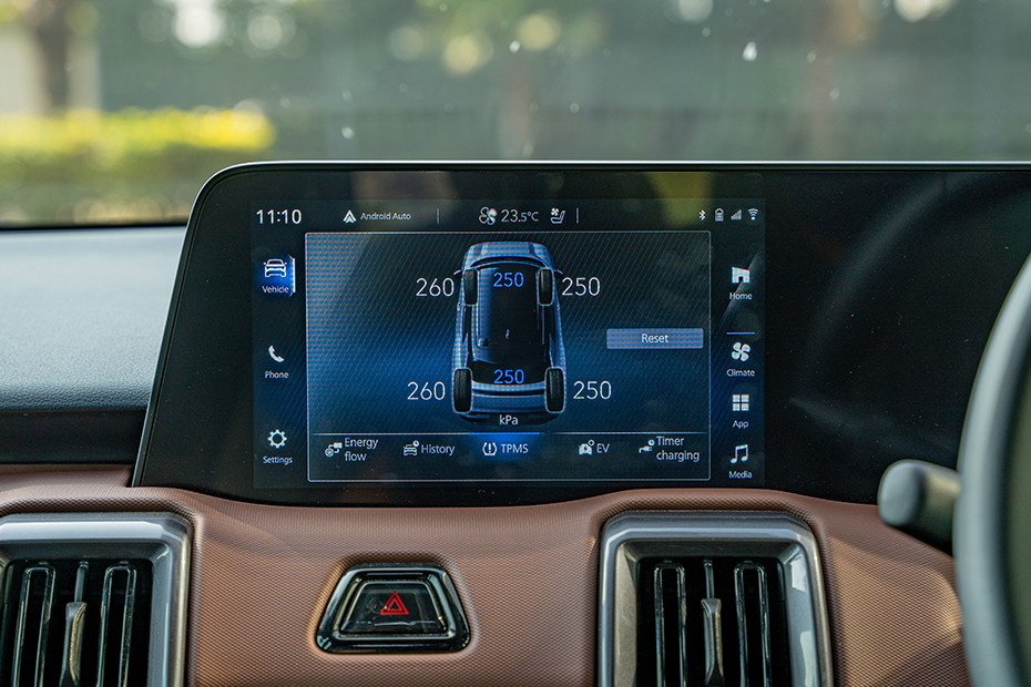 Maruti e Vitara Tyre Pressure Monitoring System (TPMS)