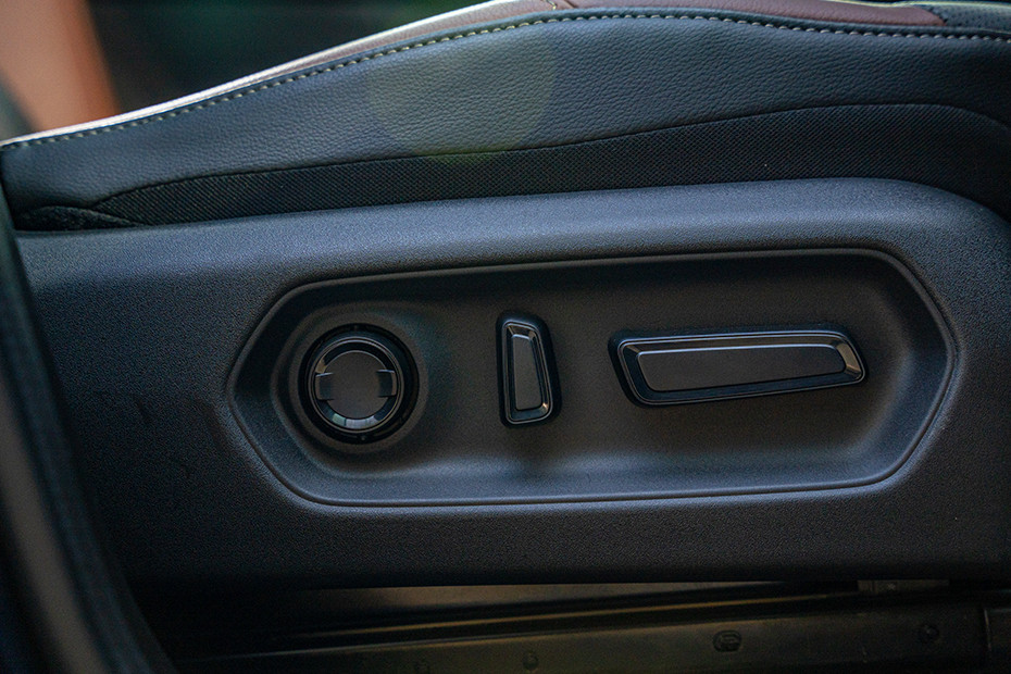 Maruti e Vitara Powered Driver's Seat