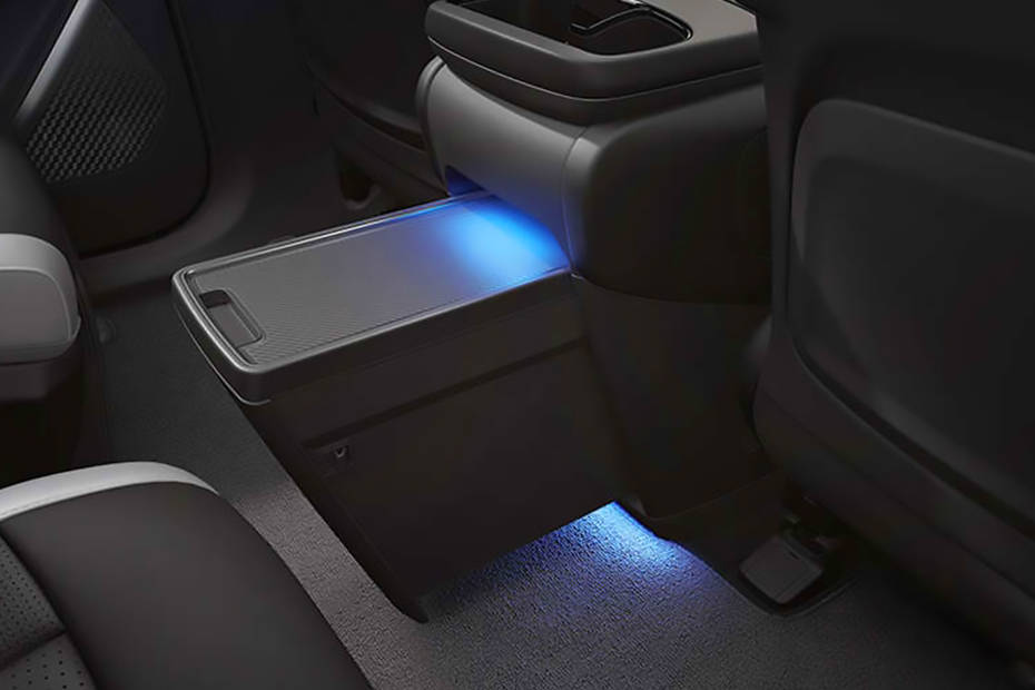 Kia EV9 Extendable Central Console Tray With Under Storage